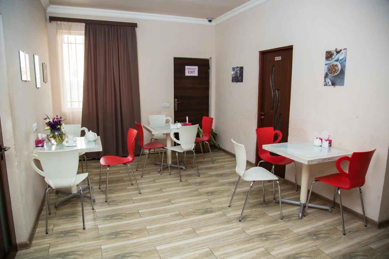 Nuryan Hotel Jereván Kültér fotó